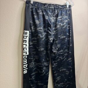 Abercrombie & Fitch Boys Camouflage Pants